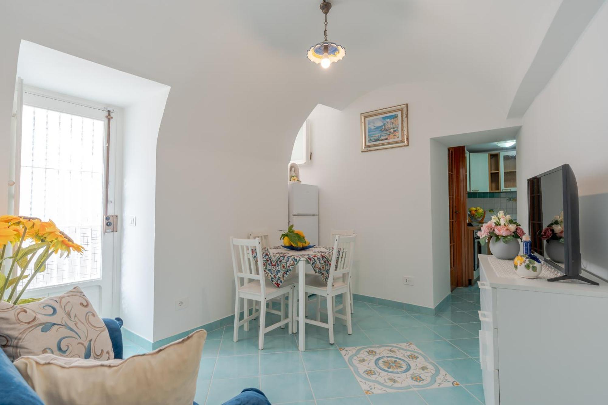 فيلا Little House مينوري المظهر الخارجي الصورة
